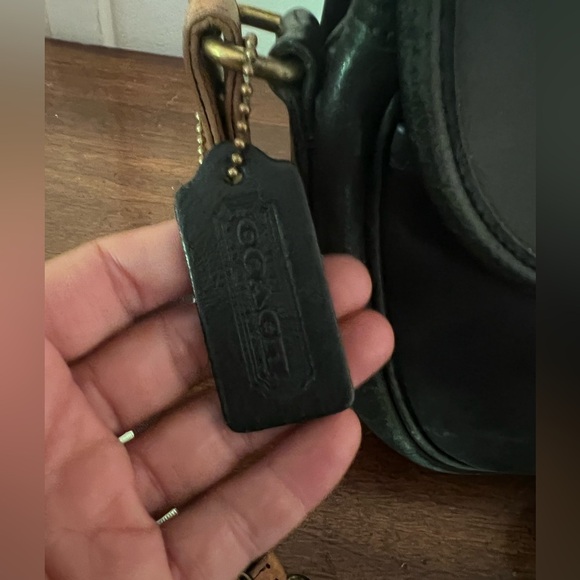 Vintage COACH Black Leather Crossbody Bag - Picture 2 of 14